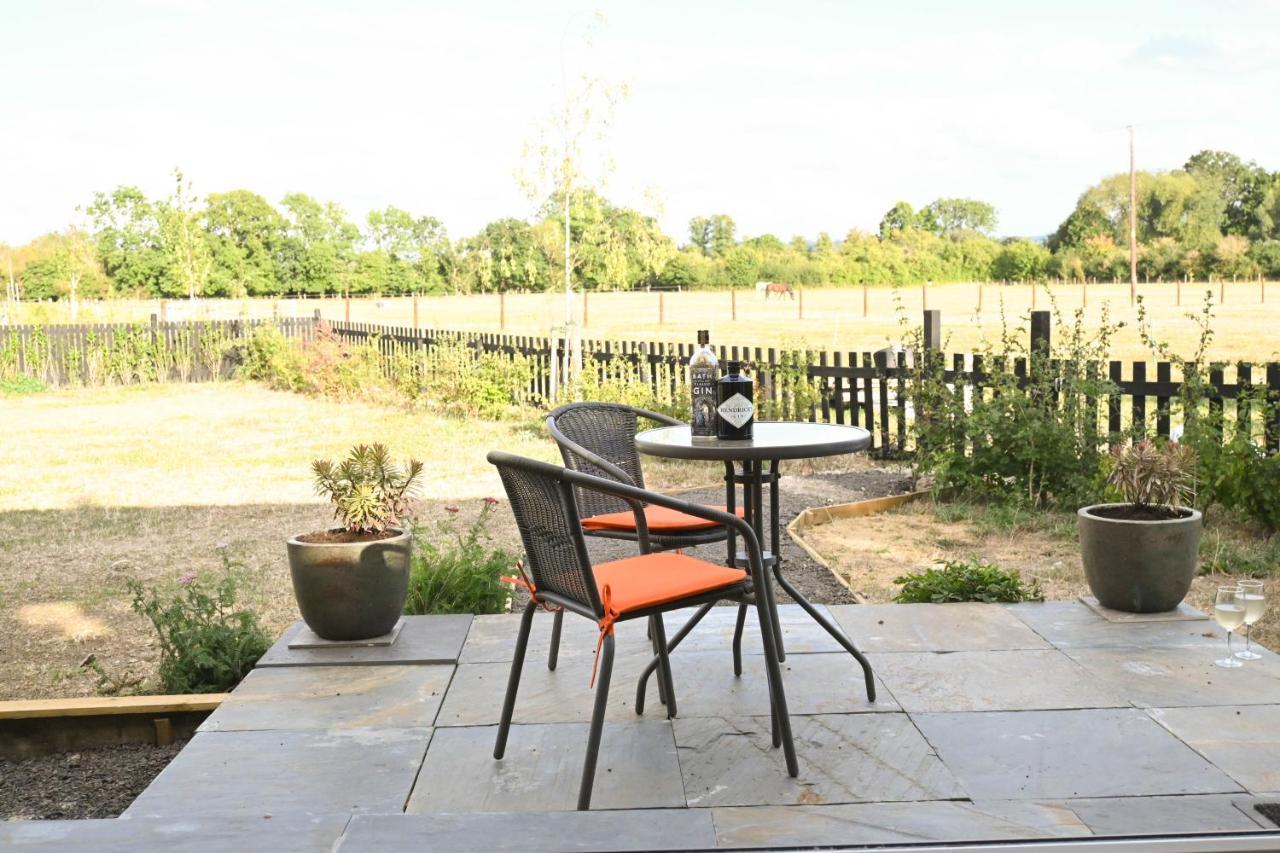 Sweet Pea Cabin Badsey Exterior photo
